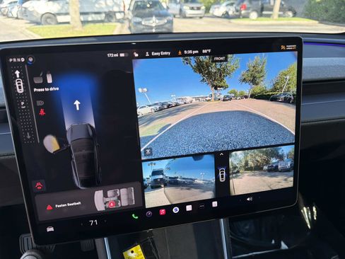 Used 2026 Tesla Model Y Long Range AWD/4WD image 24