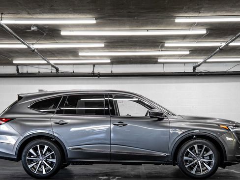 New 2026 Acura MDX FWD w/ Technology Package image 6