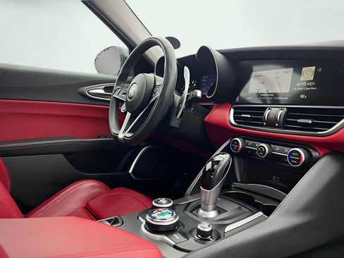 Used 2019 Alfa Romeo Giulia Ti Sport w/ Quick Order Package 22S Sport image 32