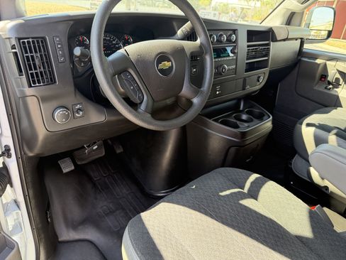Used 2024 Chevrolet Express 2500 w/ Driver Convenience Package image 11