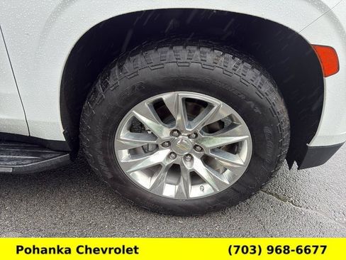 Used 2021 Chevrolet Tahoe Premier w/ Premium Package AWD/4WD image 28