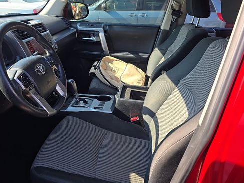 Used 2023 Toyota 4Runner SR5 AWD/4WD image 7
