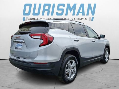 Used 2022 GMC Terrain SLE w/ Driver Convenience Package AWD/4WD image 6
