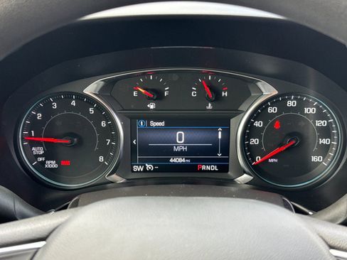 Used 2023 Chevrolet Equinox LT image 28