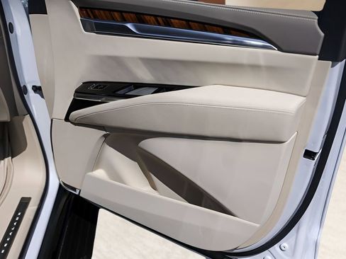 Certified 2026 Cadillac Escalade Platinum Luxury w/ LPO, Floor Liner Package image 30