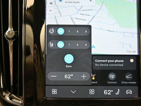 Used 2023 Volvo XC60 B5 Plus w/ Climate Package image 22