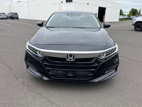 Used 2018 Honda Accord EX image 8