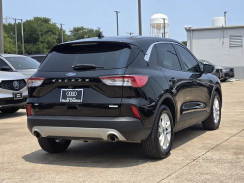 Used 2020 Ford Escape SE FWD image 8