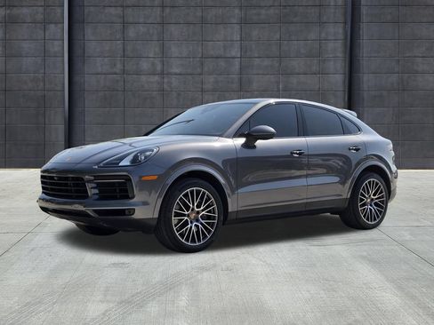 Certified 2023 Porsche Cayenne Coupe AWD/4WD image 1