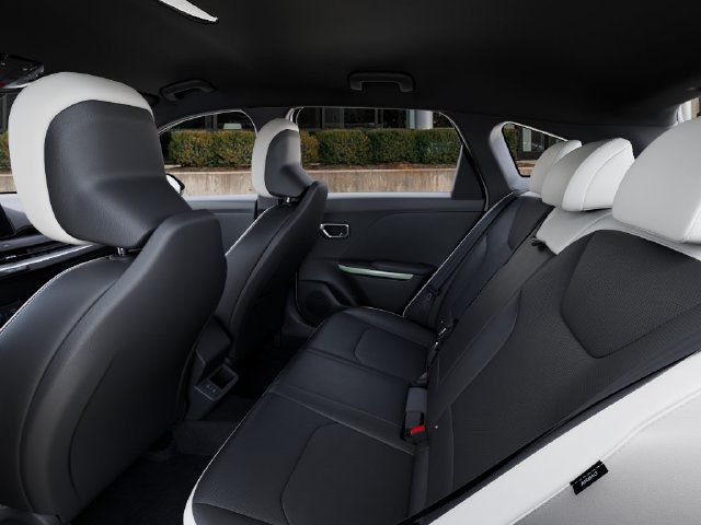 New 2026 Kia K4 GT-Line FWD image 19