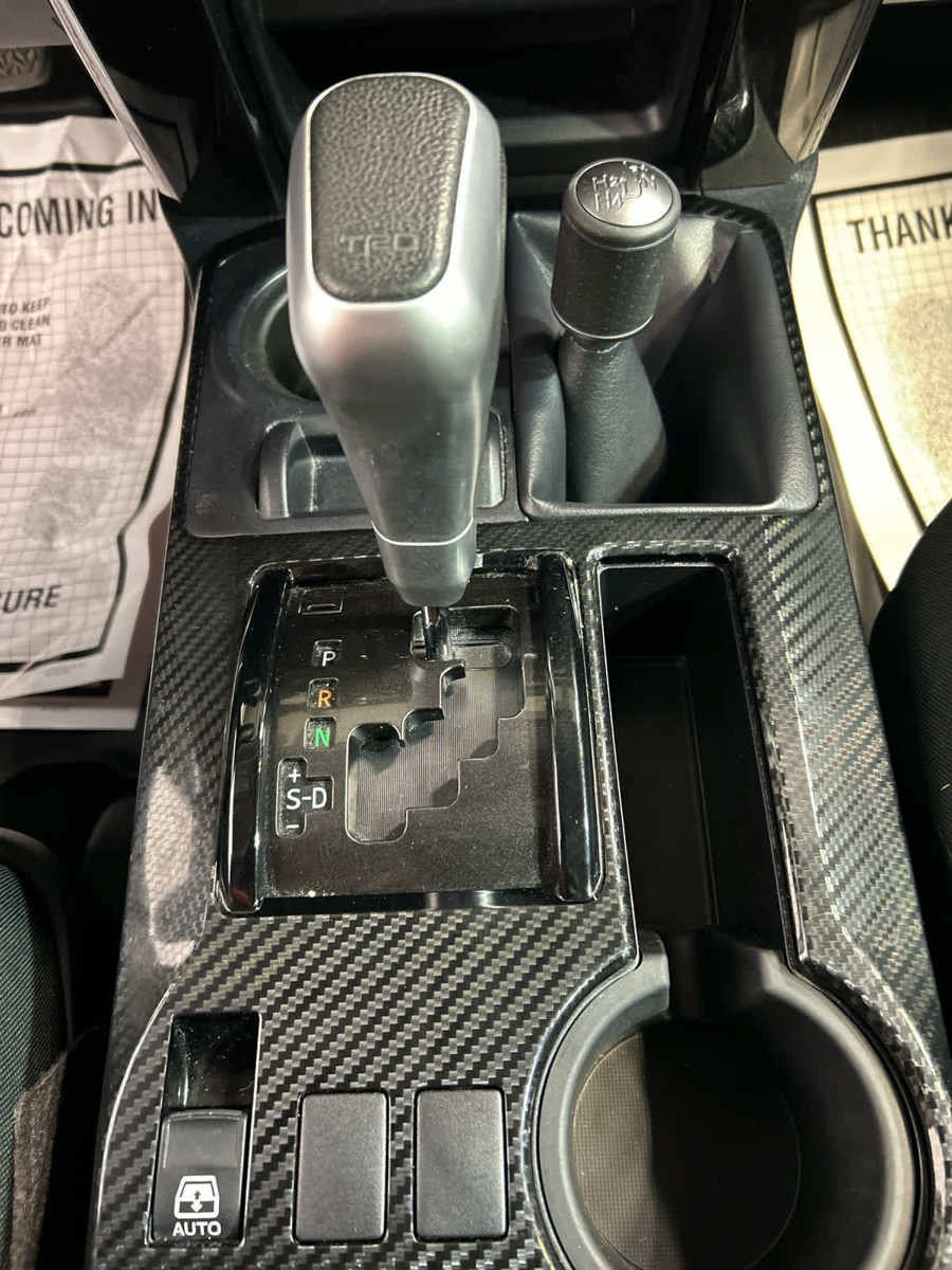 Used 2019 Toyota 4Runner TRD Off-Road AWD/4WD image 8