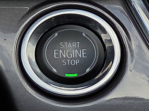 Used 2025 Chevrolet Trax ACTIV image 21