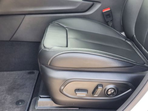 New 2025 Jeep Grand Cherokee L Limited w/ Luxury Tech Group II image 21