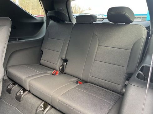 New 2026 Chevrolet Traverse LT w/ Midnight/Sport Edition image 19