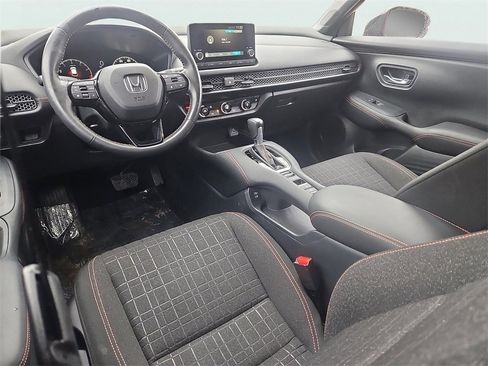 Certified 2024 Honda HR-V Sport image 11
