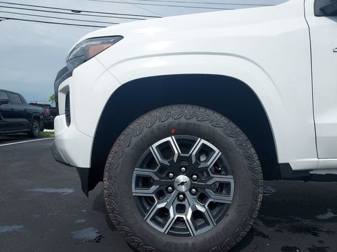 New 2026 Chevrolet Colorado Z71 AWD/4WD image 16