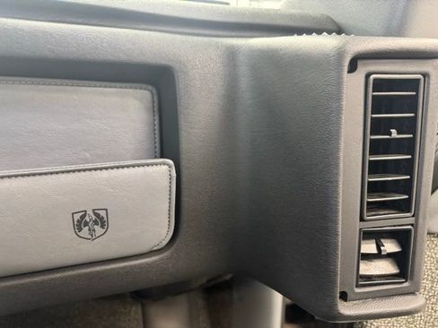 Used 1988 Pontiac Fiero image 22