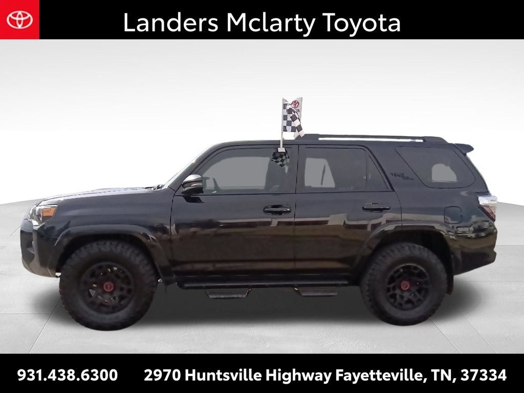 Used 2022 Toyota 4Runner TRD Off-Road Premium w/ TRD Black Wheel Package (TMS) AWD/4WD image 6