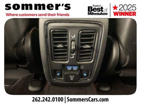 Used 2019 Jeep Grand Cherokee Limited w/ Luxury Group II image 24