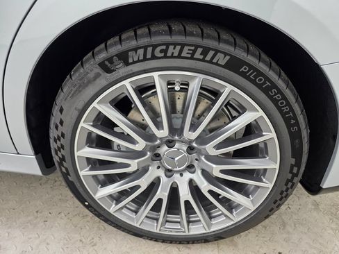 New 2026 Mercedes-Benz E 53 AMG e 4MATIC Wagon image 14