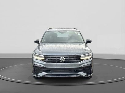Certified 2023 Volkswagen Tiguan SE R-Line