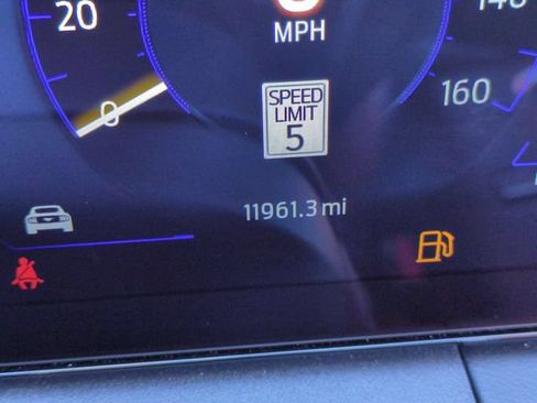 Used 2024 Ford Mustang GT Premium RWD image 19