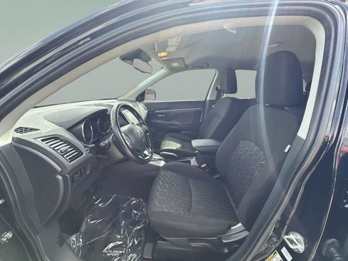Used 2023 Mitsubishi Outlander Sport LE AWD/4WD image 18