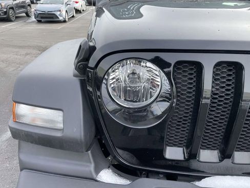 Used 2021 Jeep Wrangler Unlimited Sport S image 17