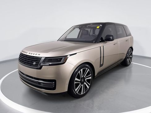 Used 2023 Land Rover Range Rover SE AWD/4WD image 1