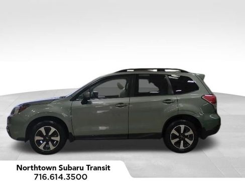Used 2018 Subaru Forester 2.5i Premium image 2