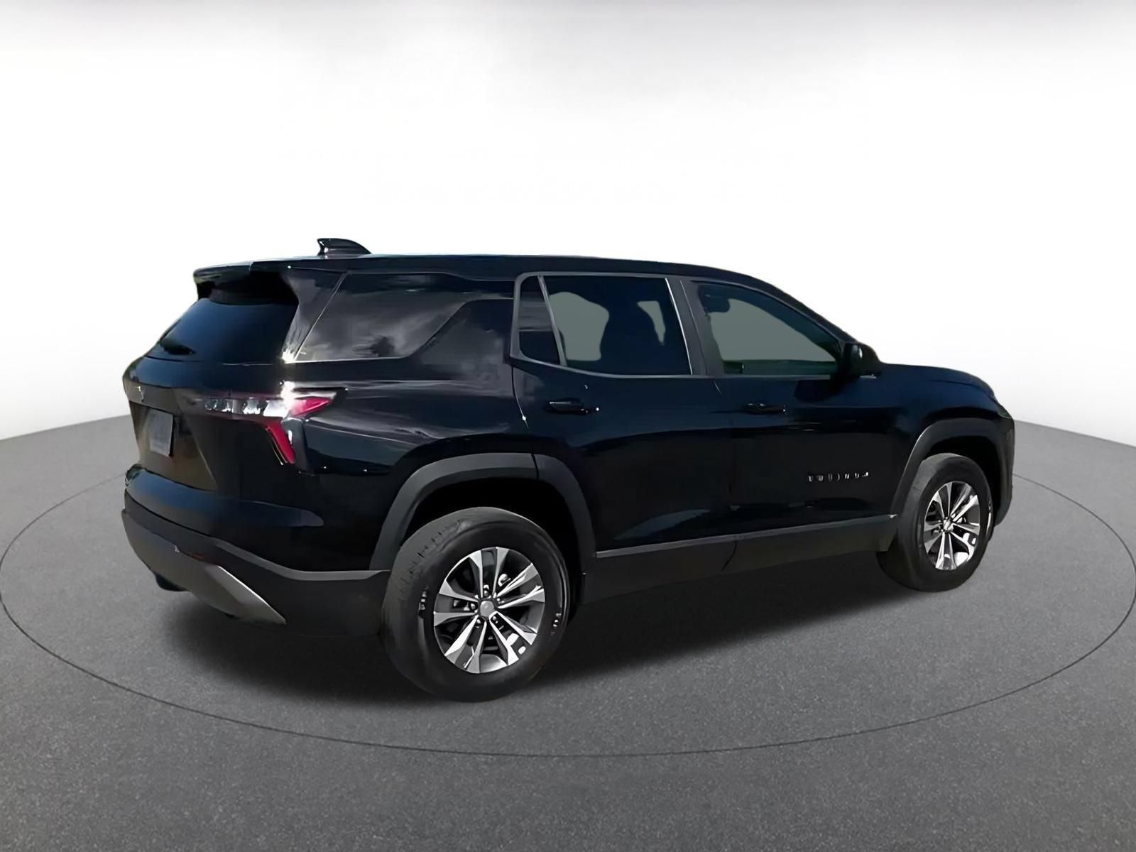 Used 2025 Chevrolet Equinox LT FWD image 15