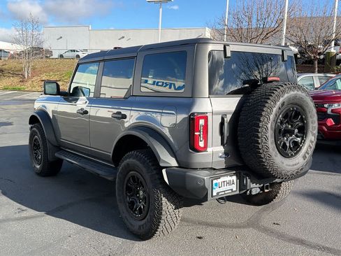 Used 2023 Ford Bronco Wildtrak image 7