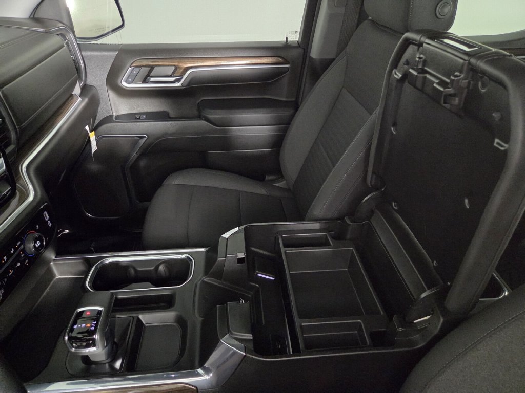 Used 2024 Chevrolet Silverado 1500 RST RWD image 21