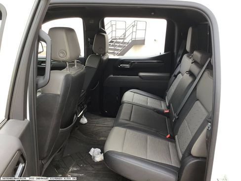 Used 2022 Chevrolet Silverado 1500 ZR2 w/ Technology Package AWD/4WD image 13