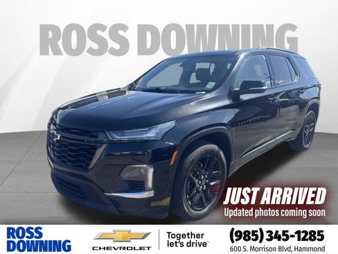 Used 2023 Chevrolet Traverse Premier w/ Redline Edition FWD image 1
