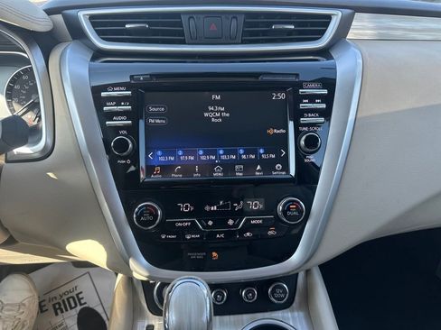 Used 2017 Nissan Murano Platinum w/ Platinum Technology Package image 32