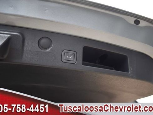 New 2026 Chevrolet Equinox LT w/ Convenience Package II image 9