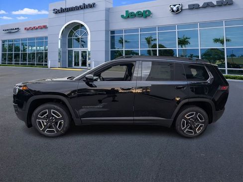 New 2026 Jeep Cherokee Laredo image 4