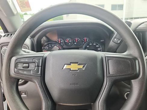 Used 2024 Chevrolet Silverado 1500 W/T w/ WT Value Package AWD/4WD image 18
