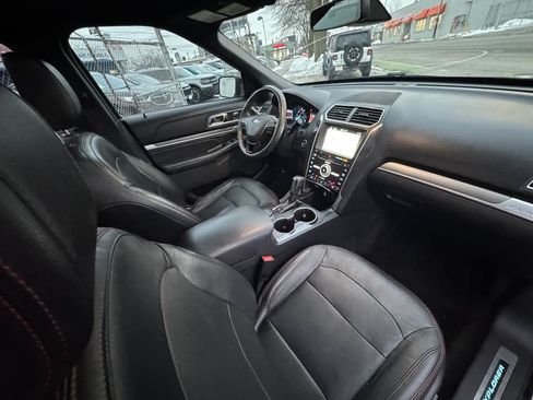 Used 2018 Ford Explorer Sport w/ Equipment Group 401A image 25