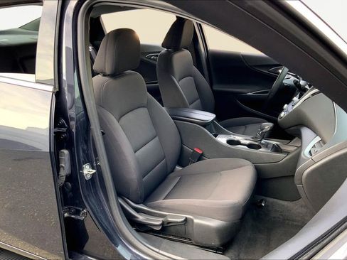 Used 2023 Chevrolet Malibu LT image 19