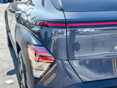 Used 2024 Hyundai Kona SEL FWD image 10