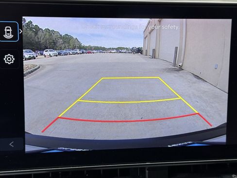 Certified 2024 Hyundai Kona SEL image 3