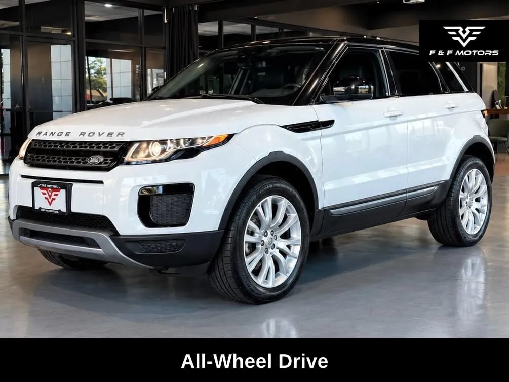 Used 2018 Land Rover Range Rover Evoque SE AWD/4WD image 2