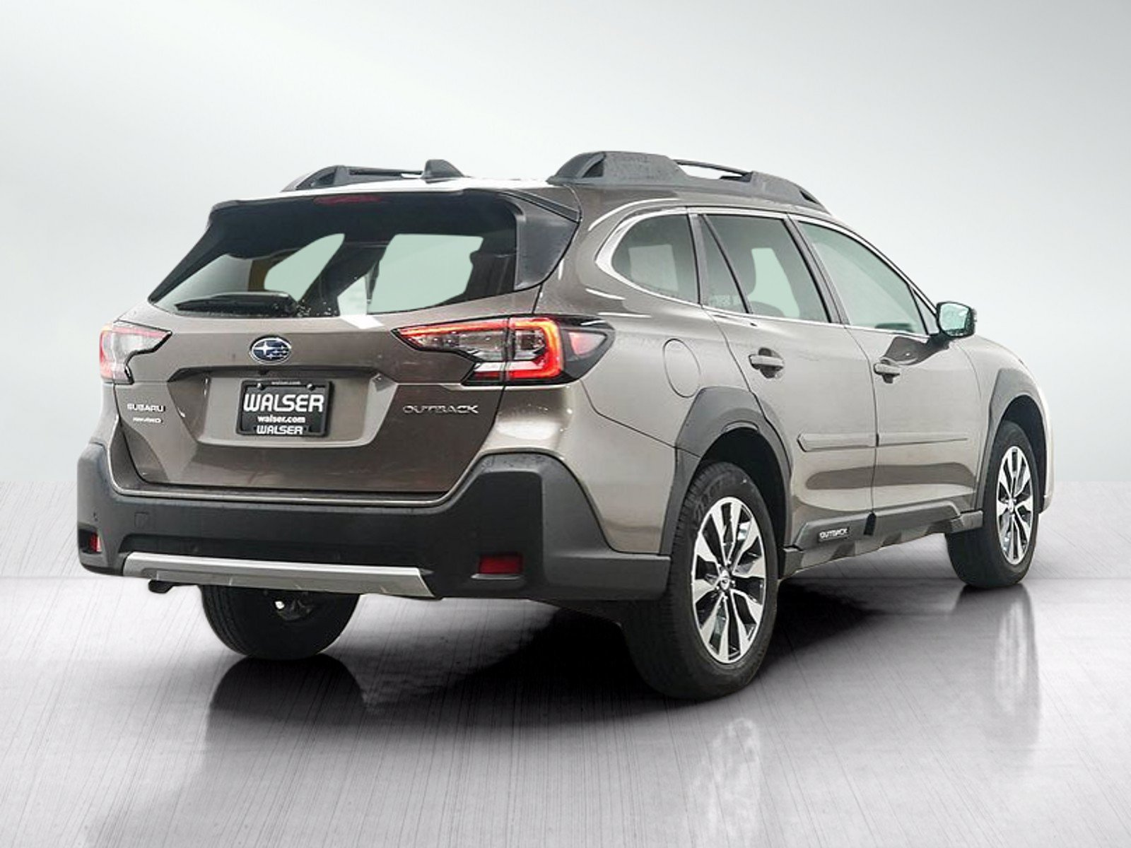 Used 2024 Subaru Outback Limited AWD/4WD image 5