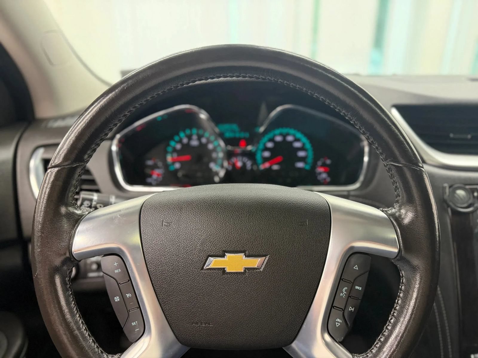 Used 2015 Chevrolet Traverse LT AWD/4WD image 26