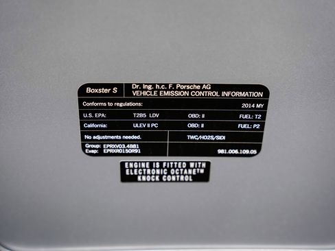 Used 2014 Porsche Boxster S RWD image 39