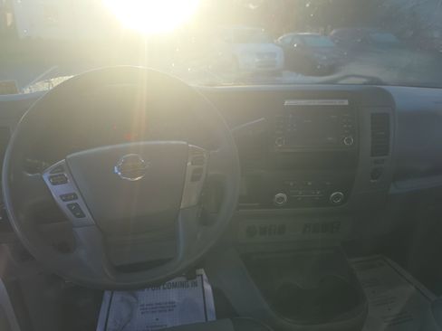 Used 2018 Nissan NV 2500 SL w/ Navigation Package image 15