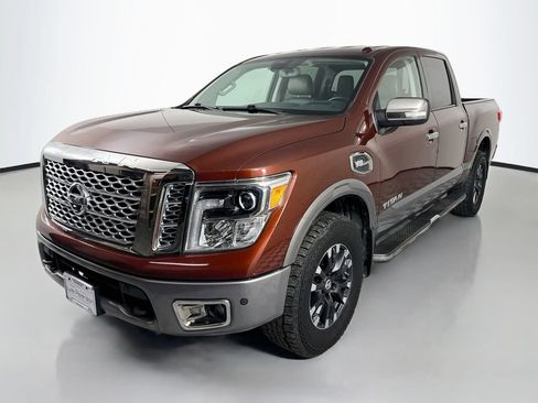 Used 2017 Nissan Titan Platinum Reserve w/ Off-Road Package AWD/4WD image 1