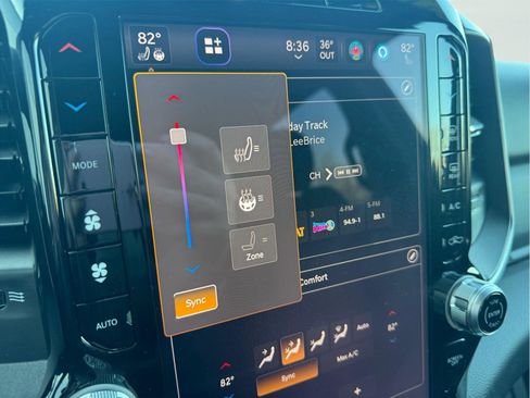 Used 2025 RAM 1500 Big Horn image 24